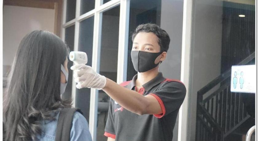 דנפסאר Reddoorz Plus Near Mall Bali Galeria 2 מראה חיצוני תמונה