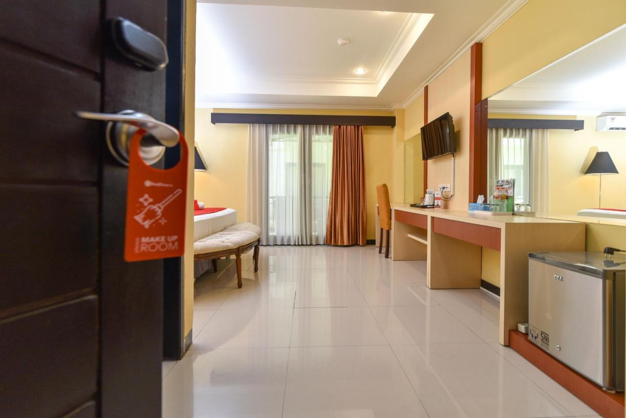 דנפסאר Reddoorz Plus Near Mall Bali Galeria 2 מראה חיצוני תמונה